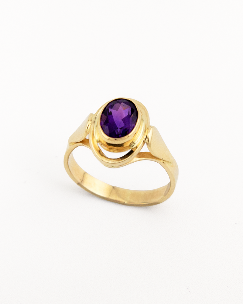 Lumen ring – Amethyst
