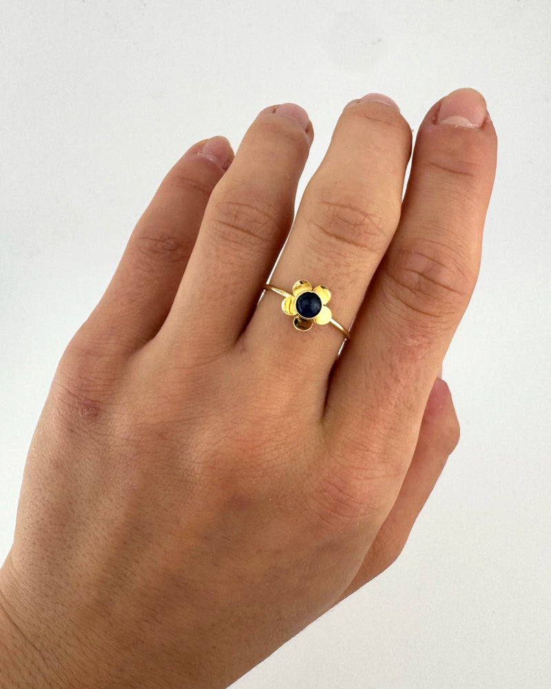Floral ring – Sapphire
