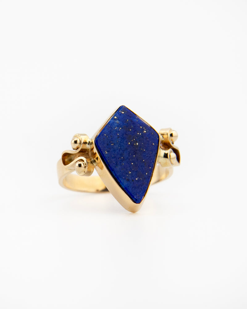 Pierścionek geometryczny – Lapis lazuli
